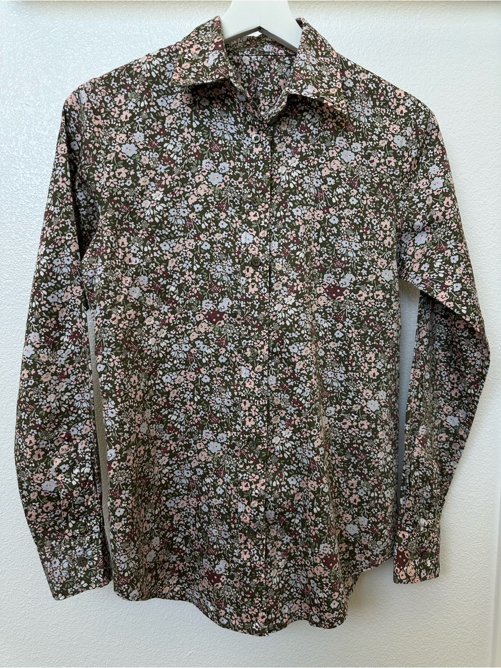 Ralph Lauren Olive Green Floral Button-Up Shirt with Pink and Burgundy Blossoms